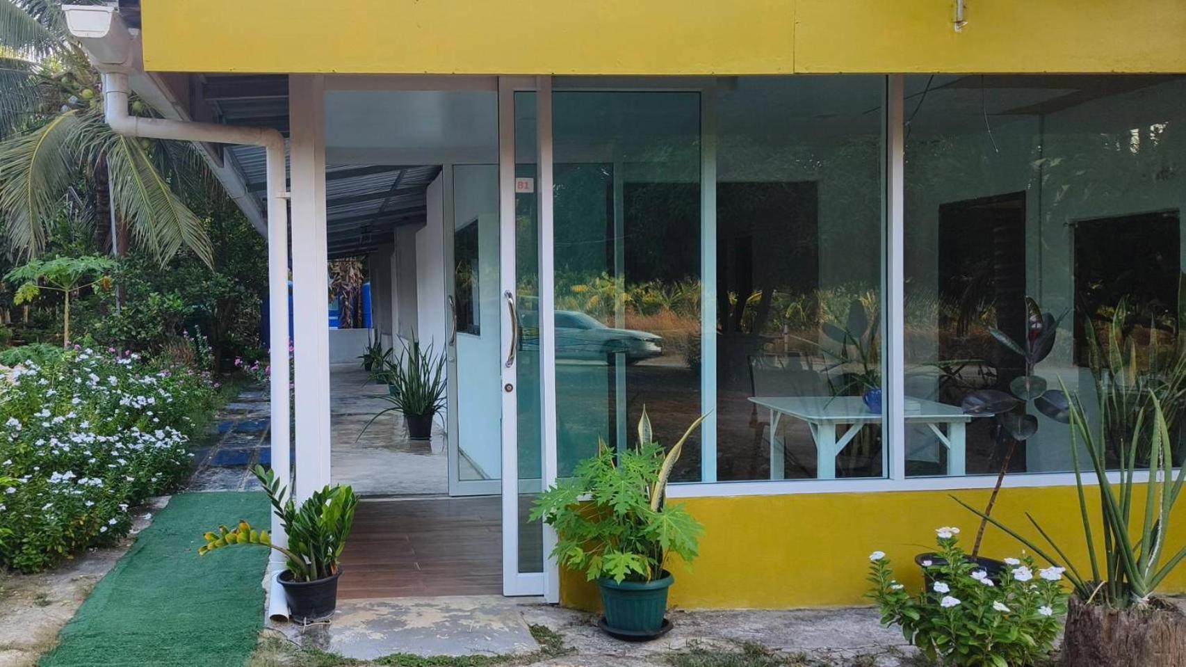 Batikseafood Airport & Room Ban Bo Sai Klang Ngoại thất bức ảnh