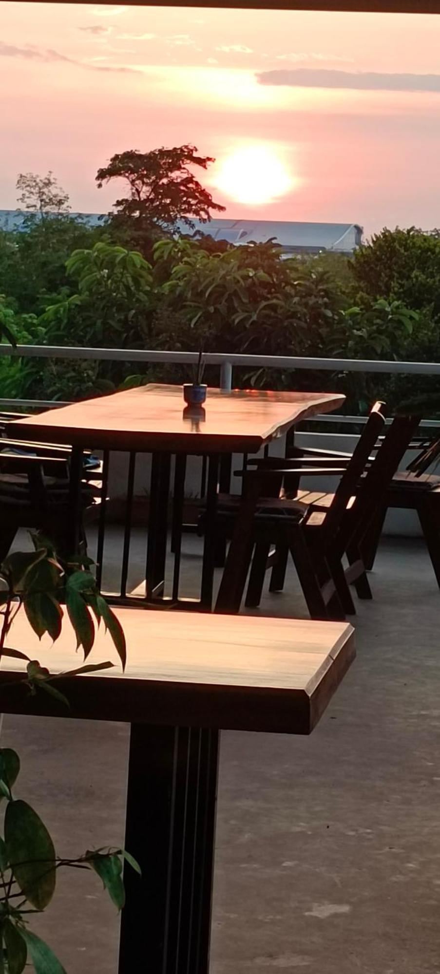 Batikseafood Airport & Room Ban Bo Sai Klang Phòng bức ảnh